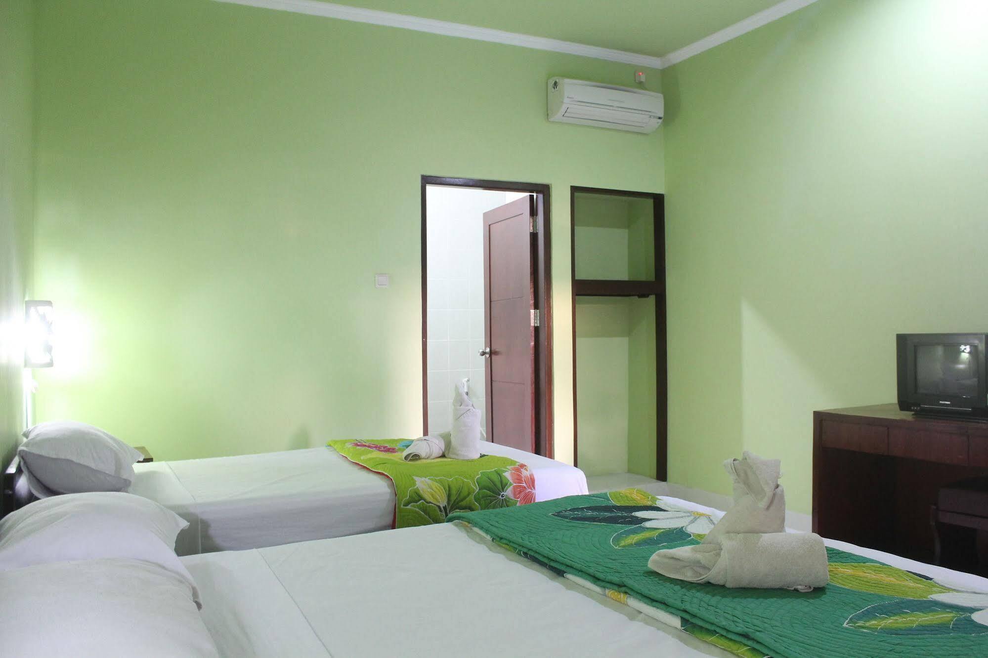 Berlian Inn Kuta Lombok Extérieur photo